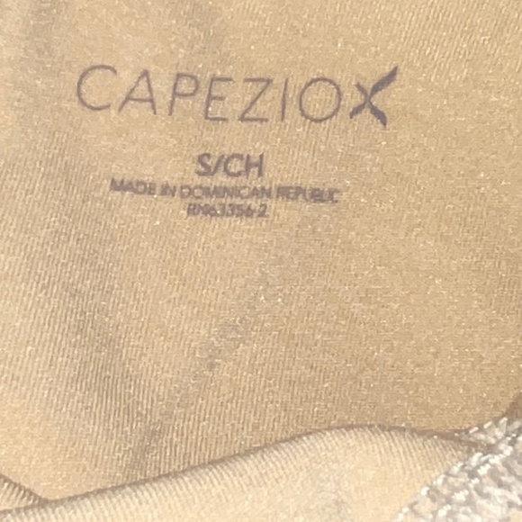 Capezio Girls Long Sleeve Full Length Unitard Beige Costume Dance Ballet Small - Picture 3 of 5